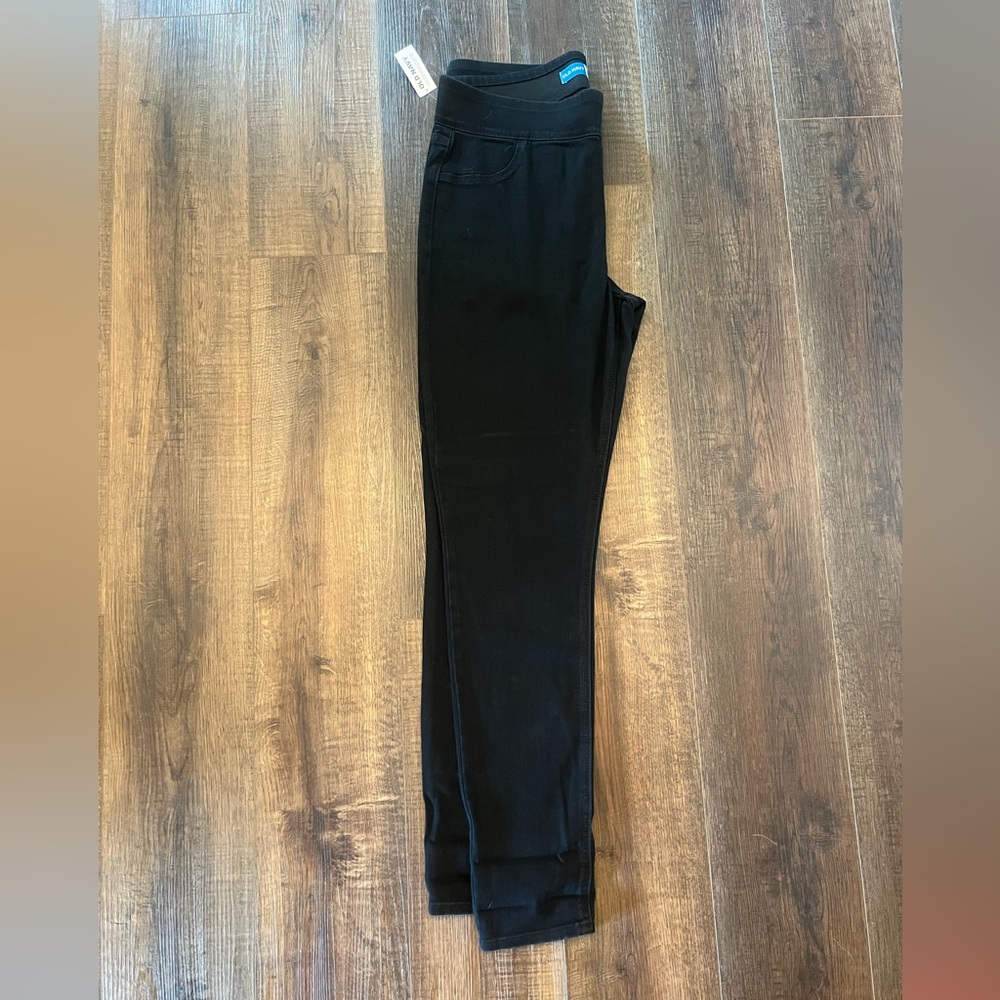 Old Navy Women’s Black Jeggings